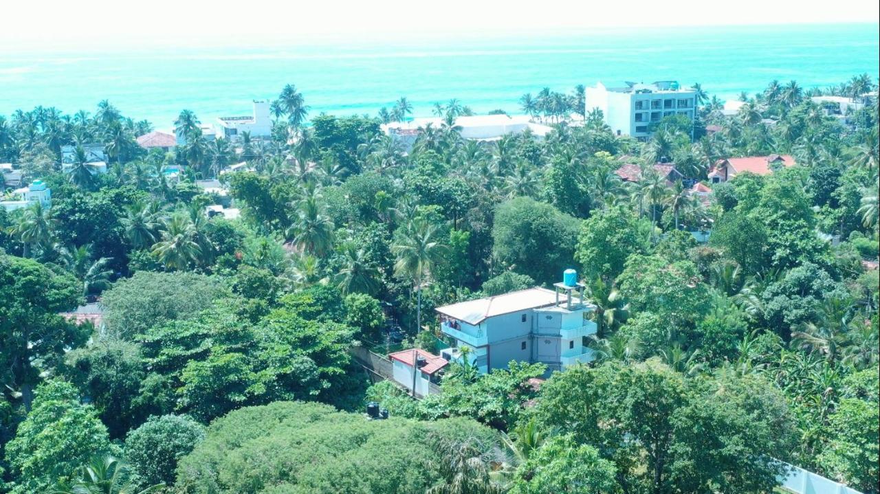 Onera Villa Hikkaduwa Exterior photo